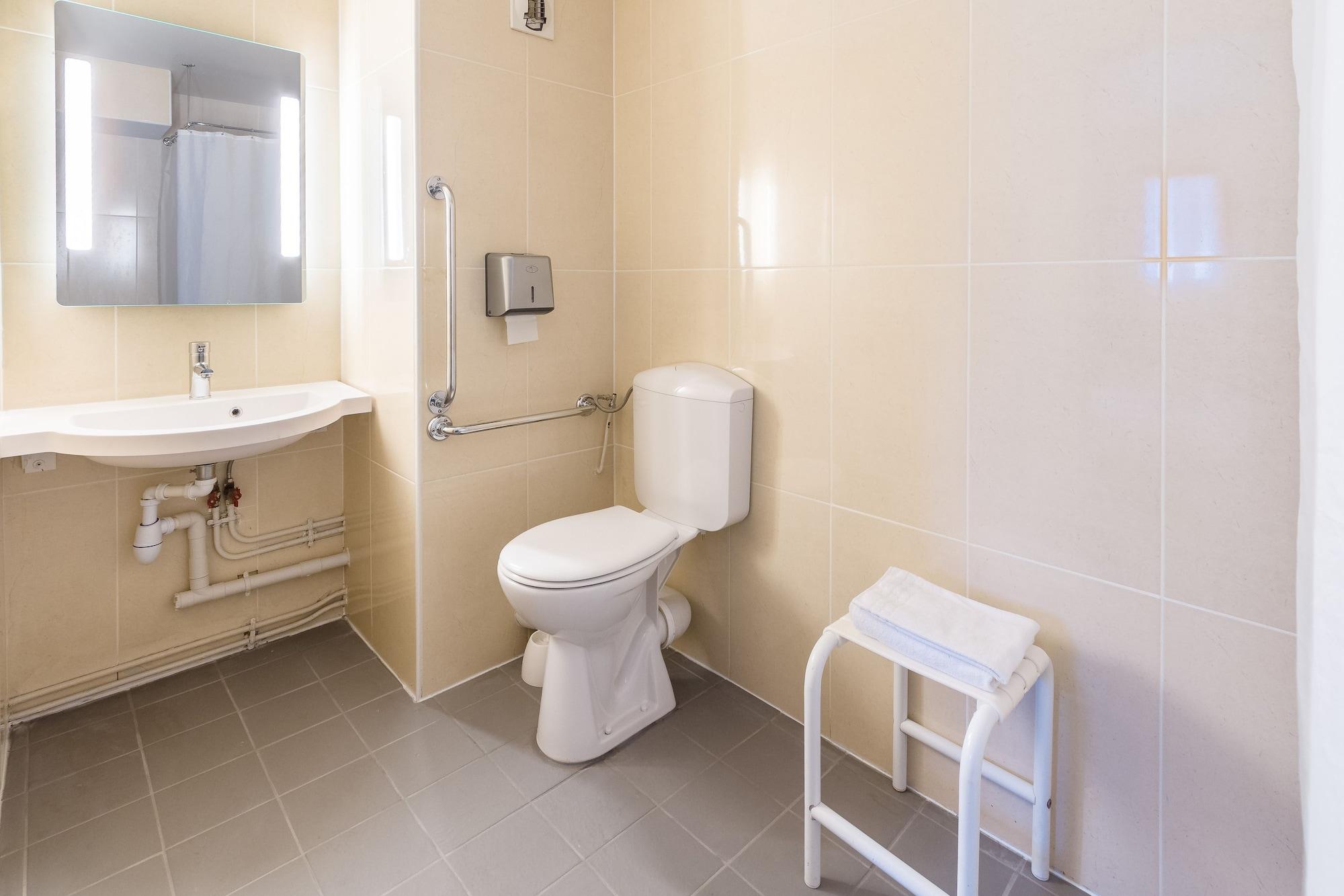 B&B Hotel Lyon Centre Perrache Berthelot Екстер'єр фото